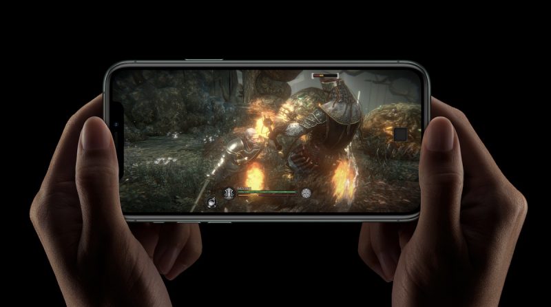 iPhone 11 Pro gaming